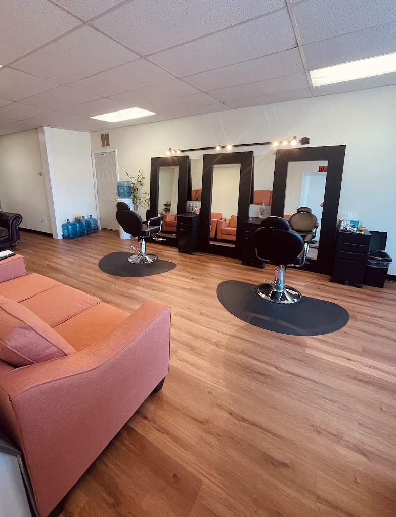 BJ Eyebrow Threading salon interior